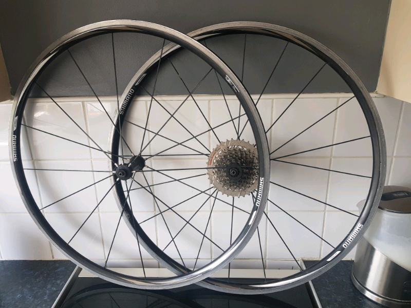 shimano r550 wheelset